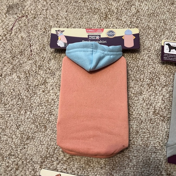 Dog hoodies and jacket Brand New with tags. Size xsmall - Picture 1 of 5